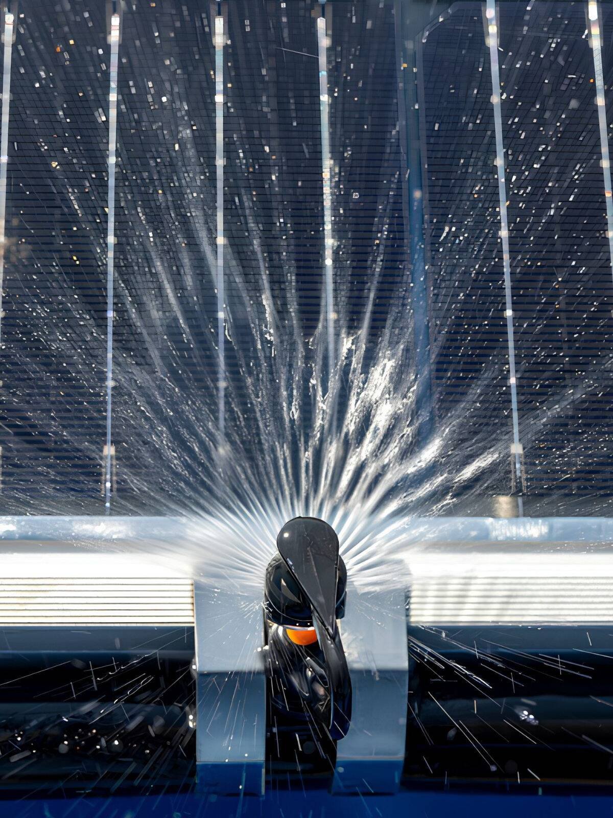 Tecnolog&iacute;a inteligente para limpieza de paneles solares en Ibiza