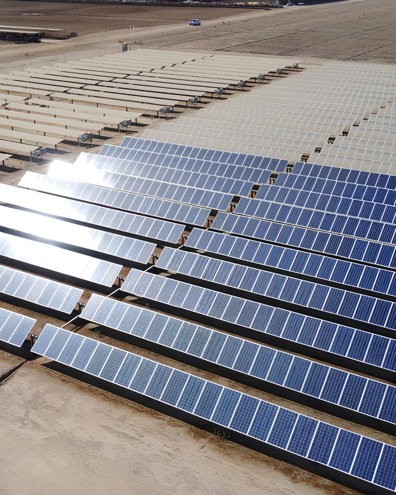 Sistema RST NightWash instalado en paneles solares de Baleares